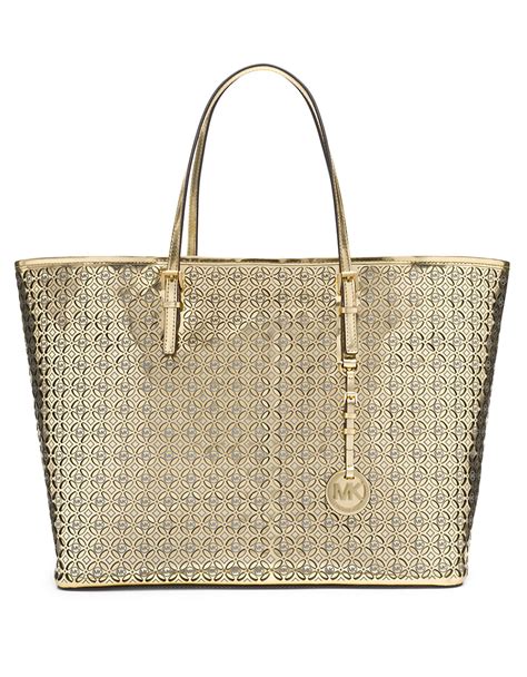 michael michael kors mercer gallery perforated floral center zip tote|Michael Kors Mercer Gallery Perforated Floral Center Zip Tote.